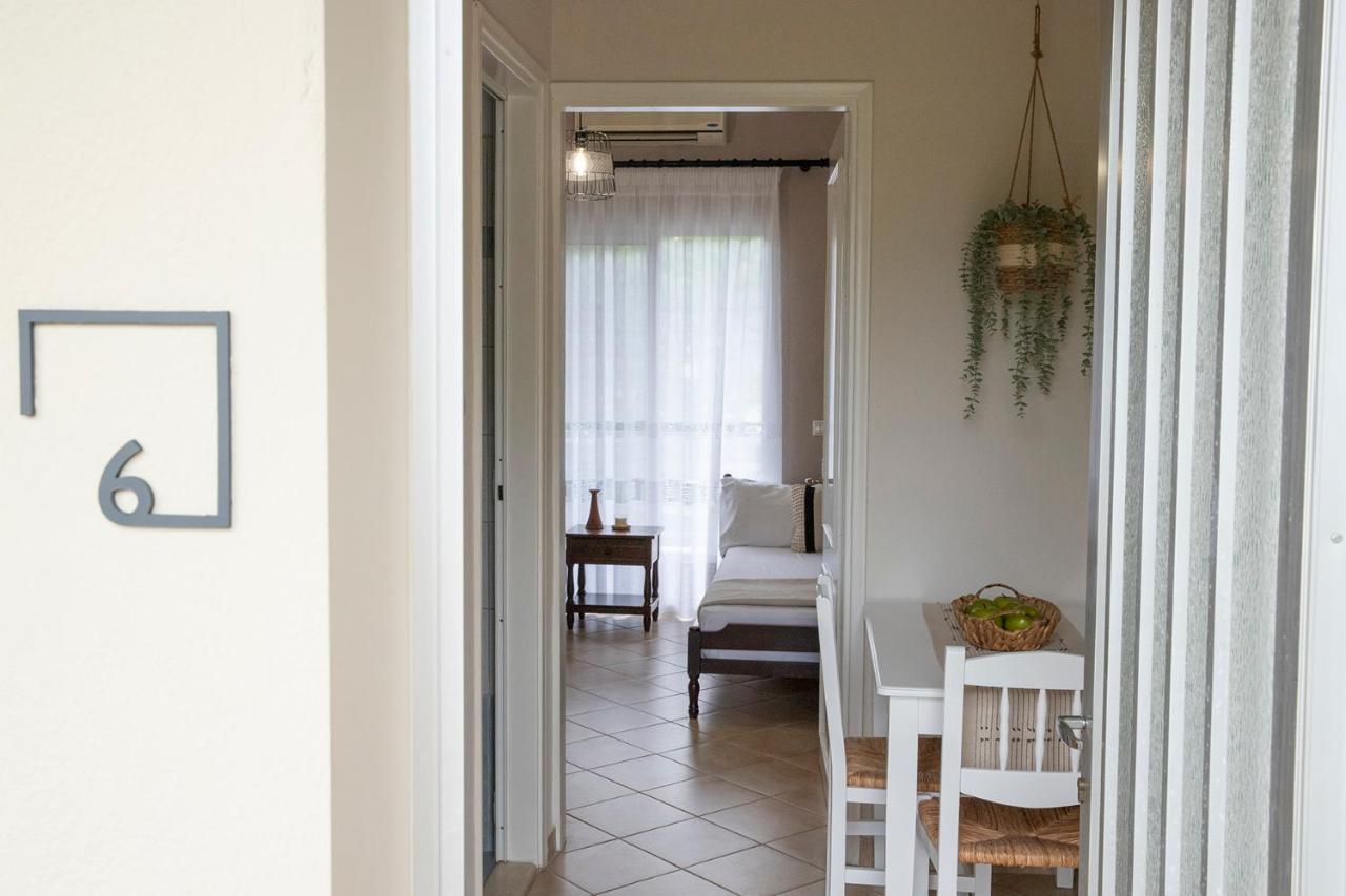Paralía SkotínisElena Luxury Livingアパートメント エクステリア 写真